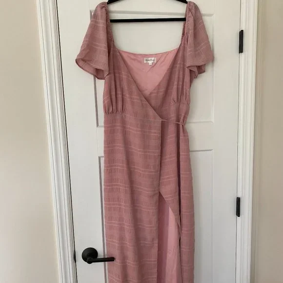 Privacy Please | Dresses | Privacy Please Cassidy Maxi Dress Light Pink  Size Large | Poshmark